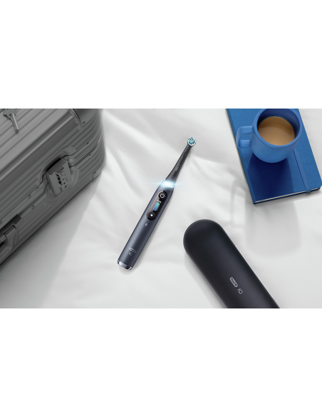 iOM8.1B2.2BD Oral-B iO8 Elektrinis Dantų Šepetėlis Black Onyx