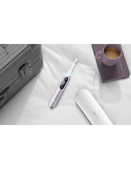 iOM8.1A1.1BD Oral-B iO8 Elektrinis Dantų Šepetėlis White Alabaster